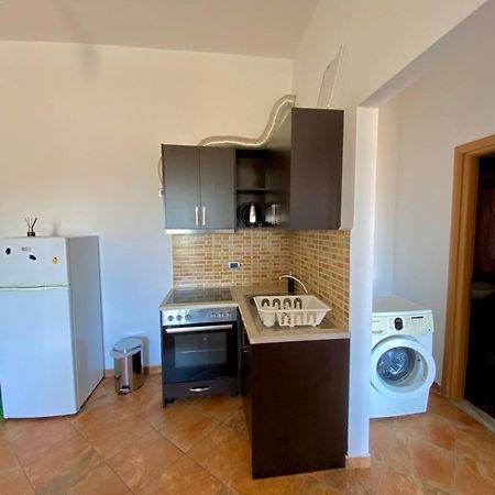 El Rio Apartments Sarandë Exterior foto