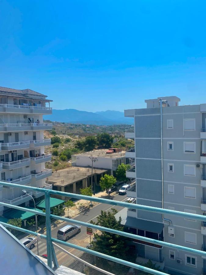 El Rio Apartments Sarandë Exterior foto