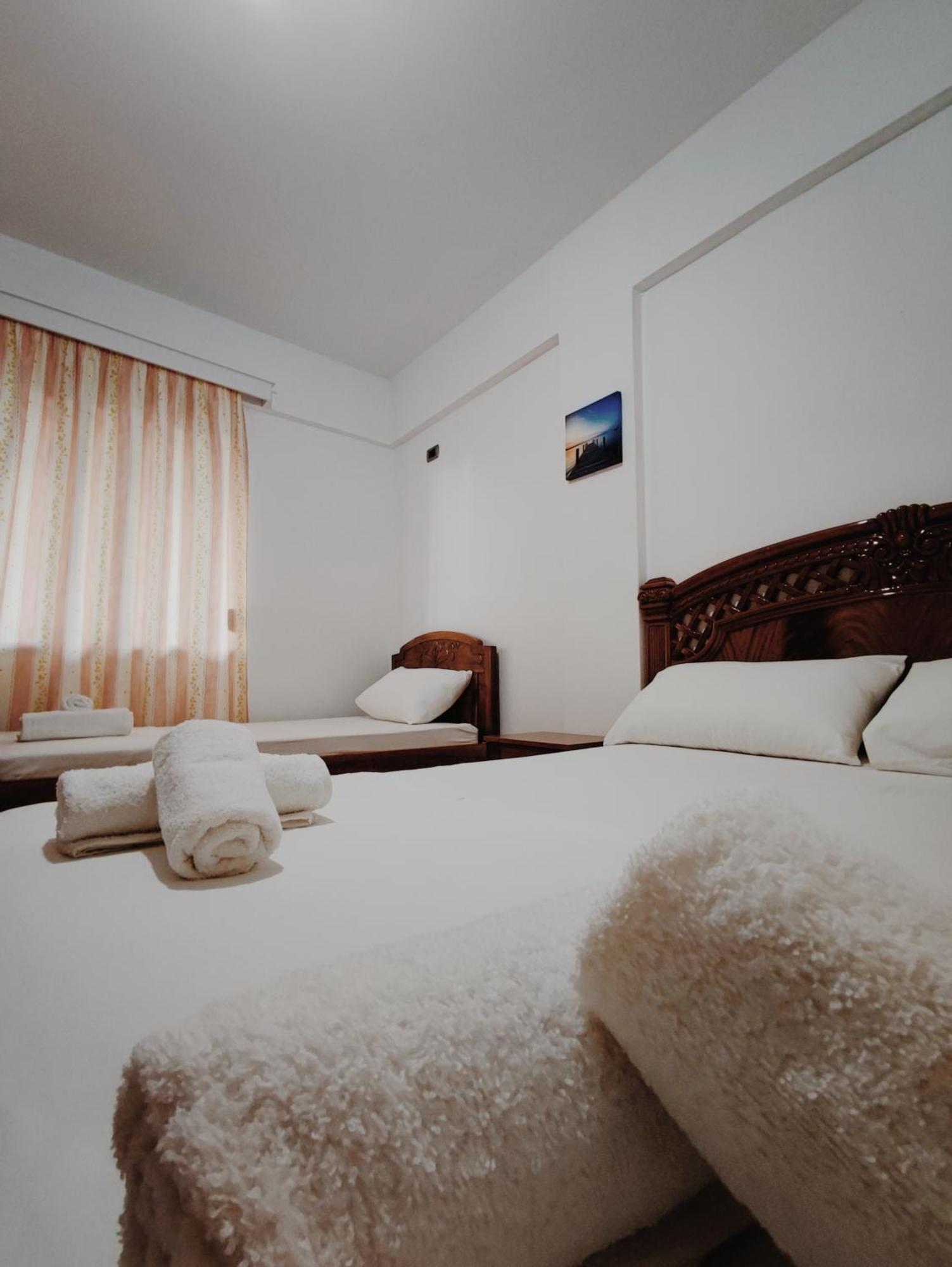 El Rio Apartments Sarandë Cameră foto