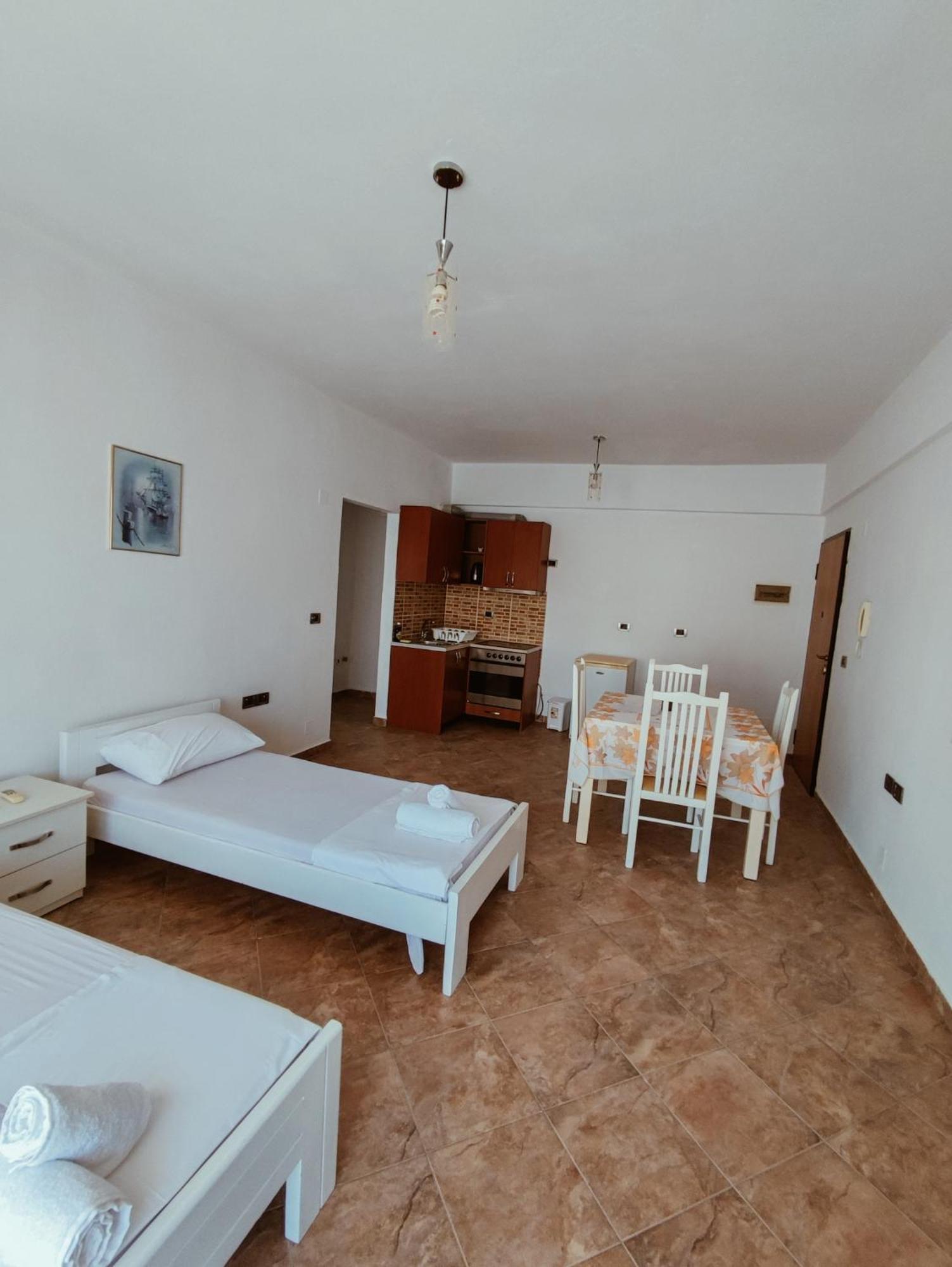 El Rio Apartments Sarandë Cameră foto