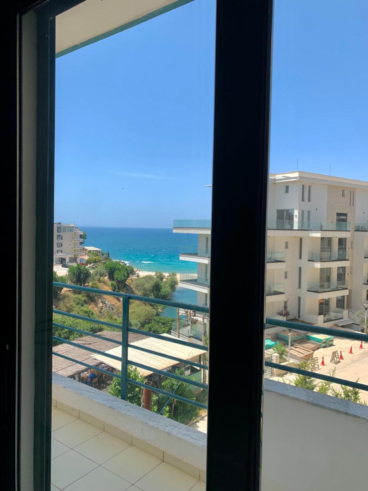 El Rio Apartments Sarandë Exterior foto