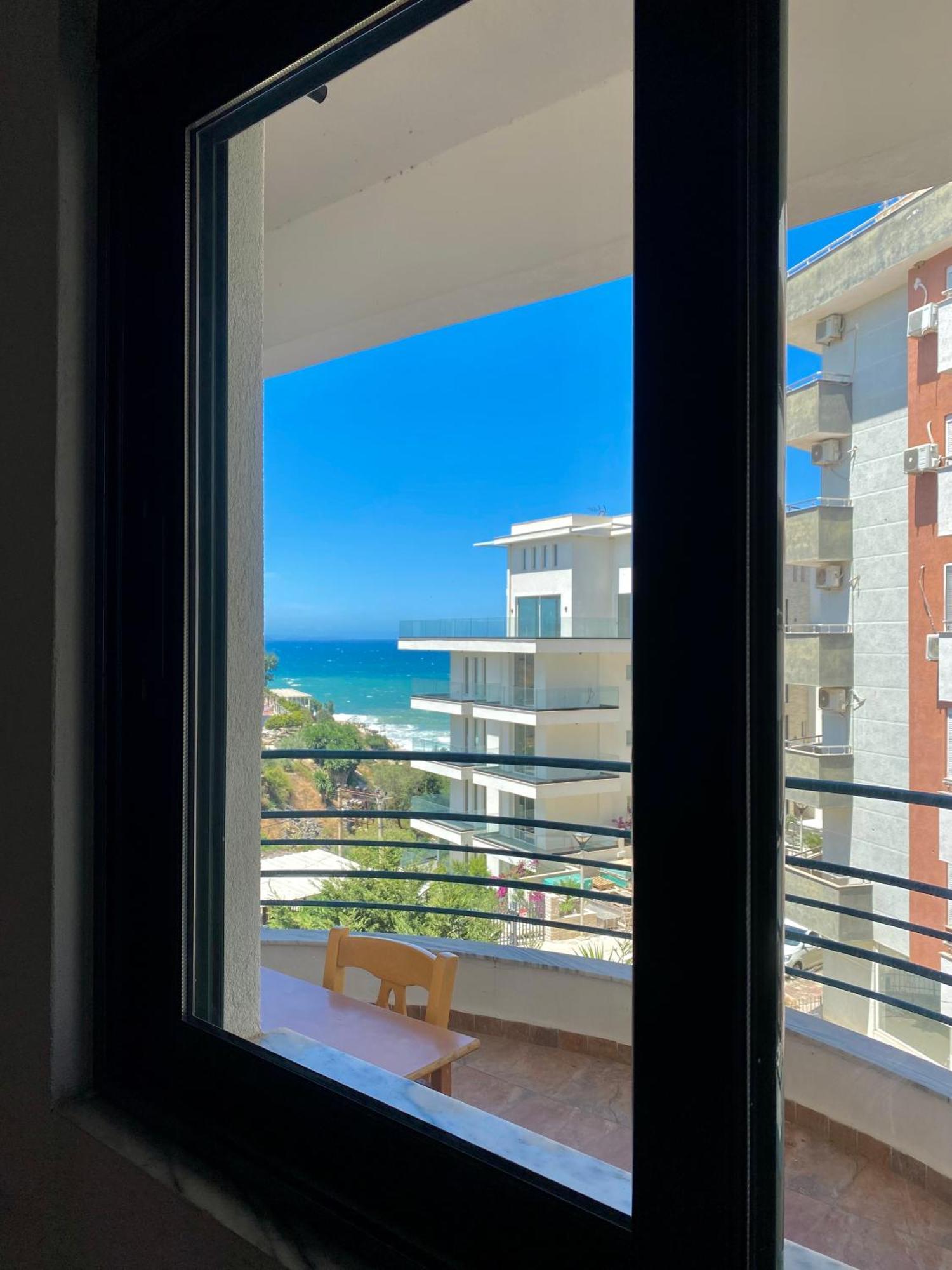 El Rio Apartments Sarandë Exterior foto